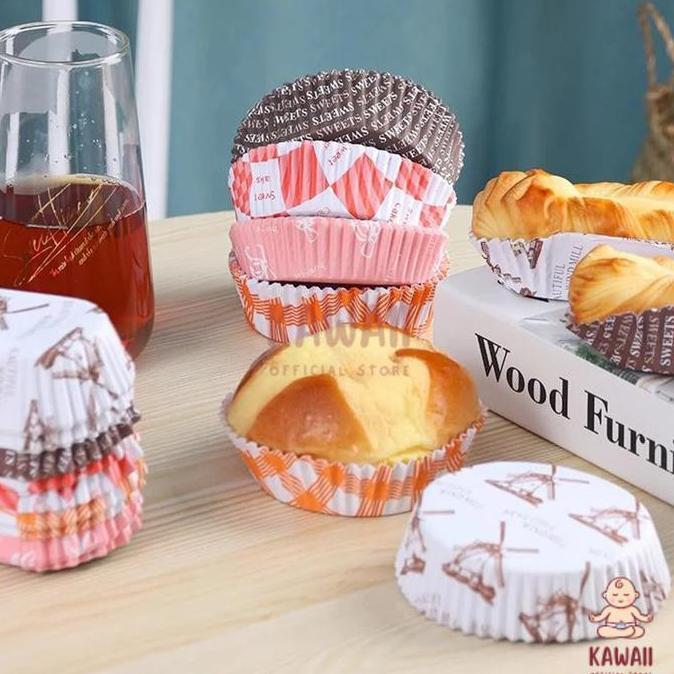 KS Paper Cup Case Roti Bulat Motif Kincir Strawberry Laminating Anti Lengket / Cup Cake Anti Minyak 