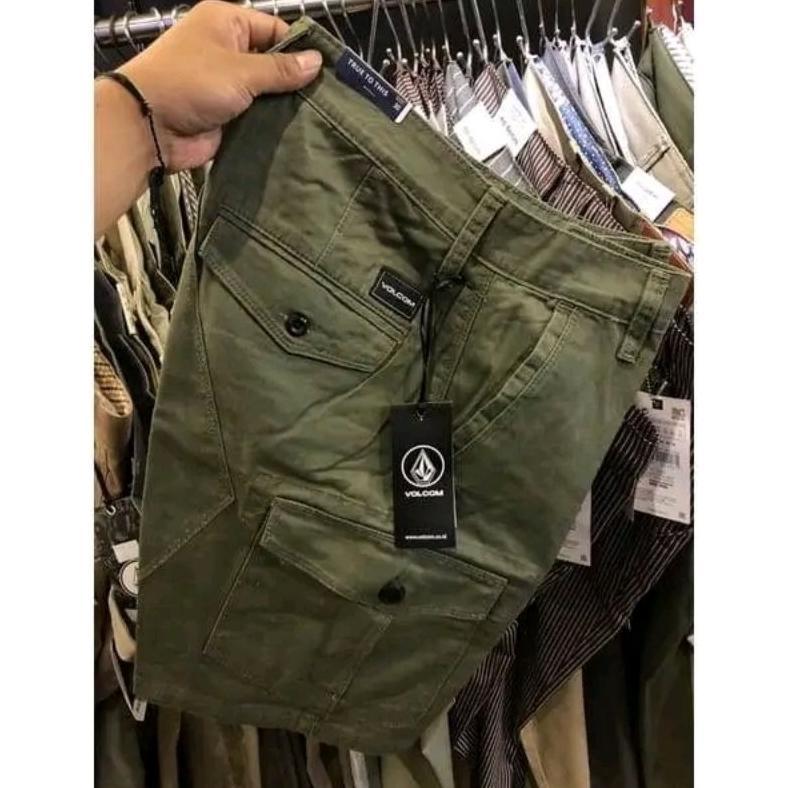 Best Seller Celana Pendek Cargo Pria Di Atas Lutut Whosing Tebal  Full Asesoris Branded
