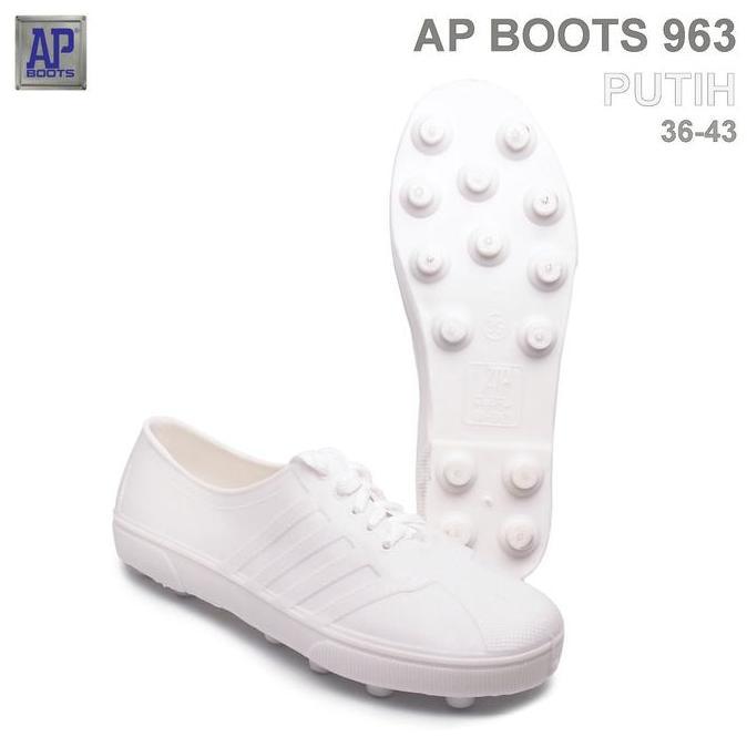 AP Boots AP 963 Putih - Sepatu Bola PVC