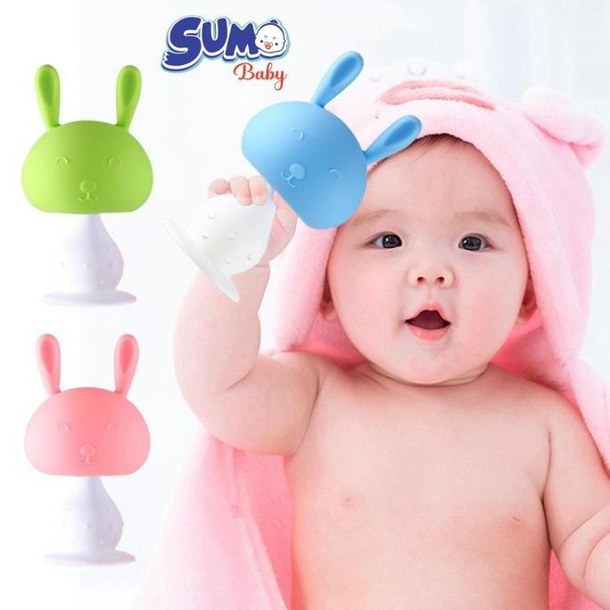 Mainan Gigitan Anak Bayi Teether Rattle Silikon Bunyi Bola Kerincing