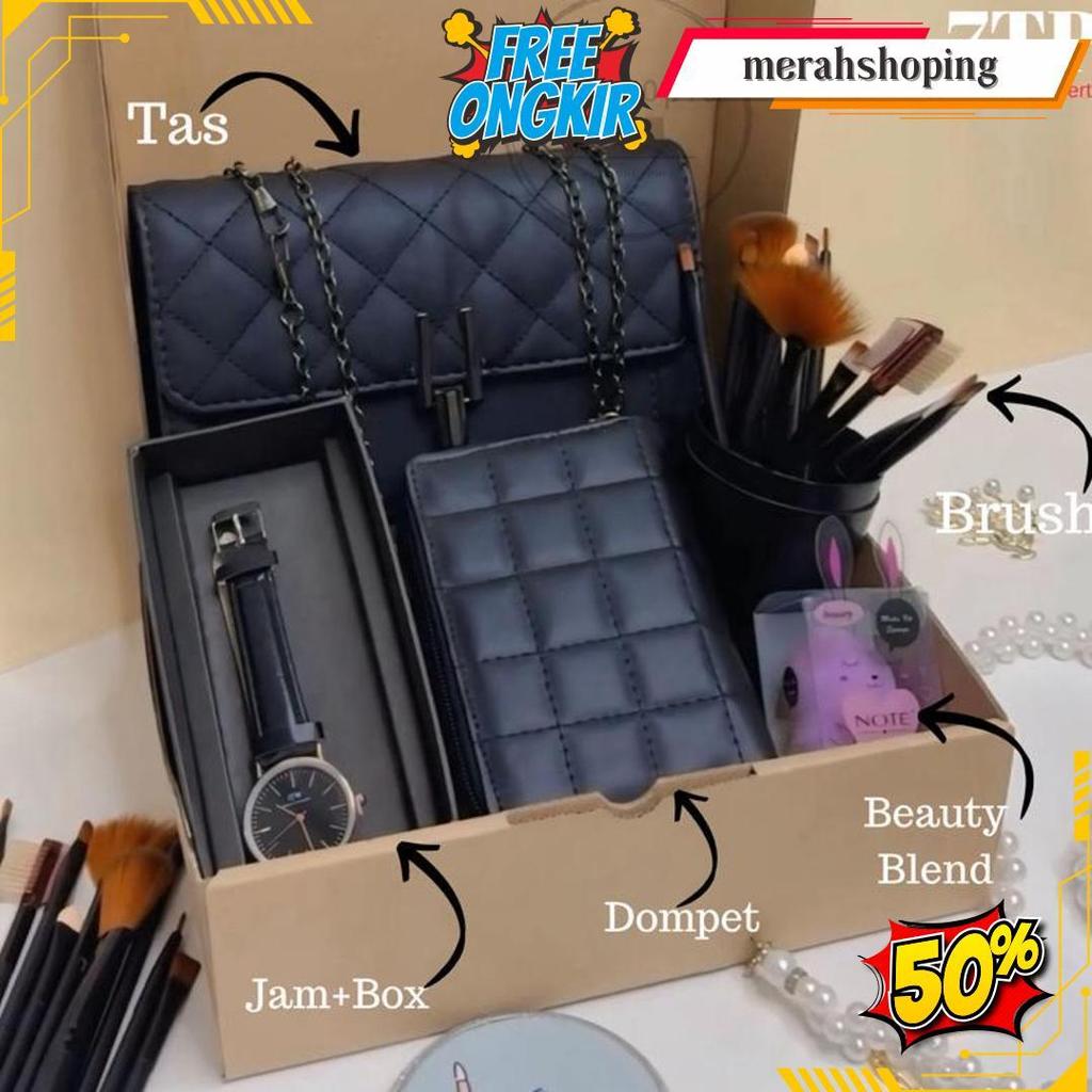 Hampers Cewek / Kado Cewek / Gift Box Cewek / Kado Anniversarry / Beauty Blender / Spons Make Up / B