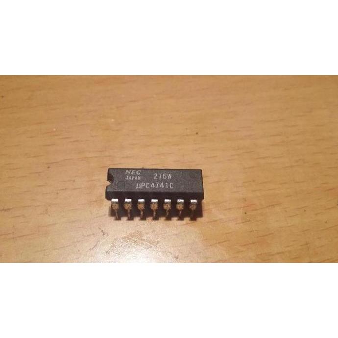 IC OP-AMP UPC4741 UPC 4741 NEC NOS SAF12