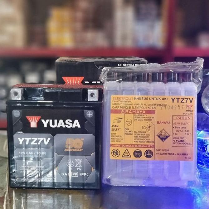 Aki      Yuasa       YTZ7V