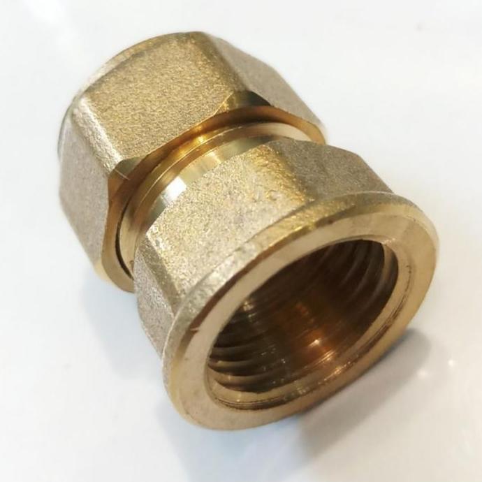 Sok Drat Dalam 1/2 Inch / Sambungan Pipa Air Panas Kuningan /  Fitting Pipa Air Panas