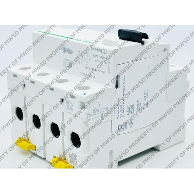 nyomanpauz / Schneider RCCB ELCB Acti9 A9R71425 4P 25A 30mA Pengaman Jaringan Listrik dengan Visi Tr