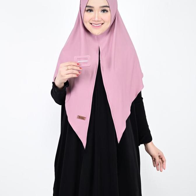 Segitiga instan 'SALMA' hijab malay free gesfer, original produk by D adel