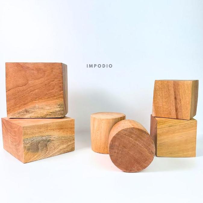 IMPODIO Podium Kayu Mahoni Kubus Balok | Kayu mahoni solid natural 4 ukuran | Properti Foto Produk E