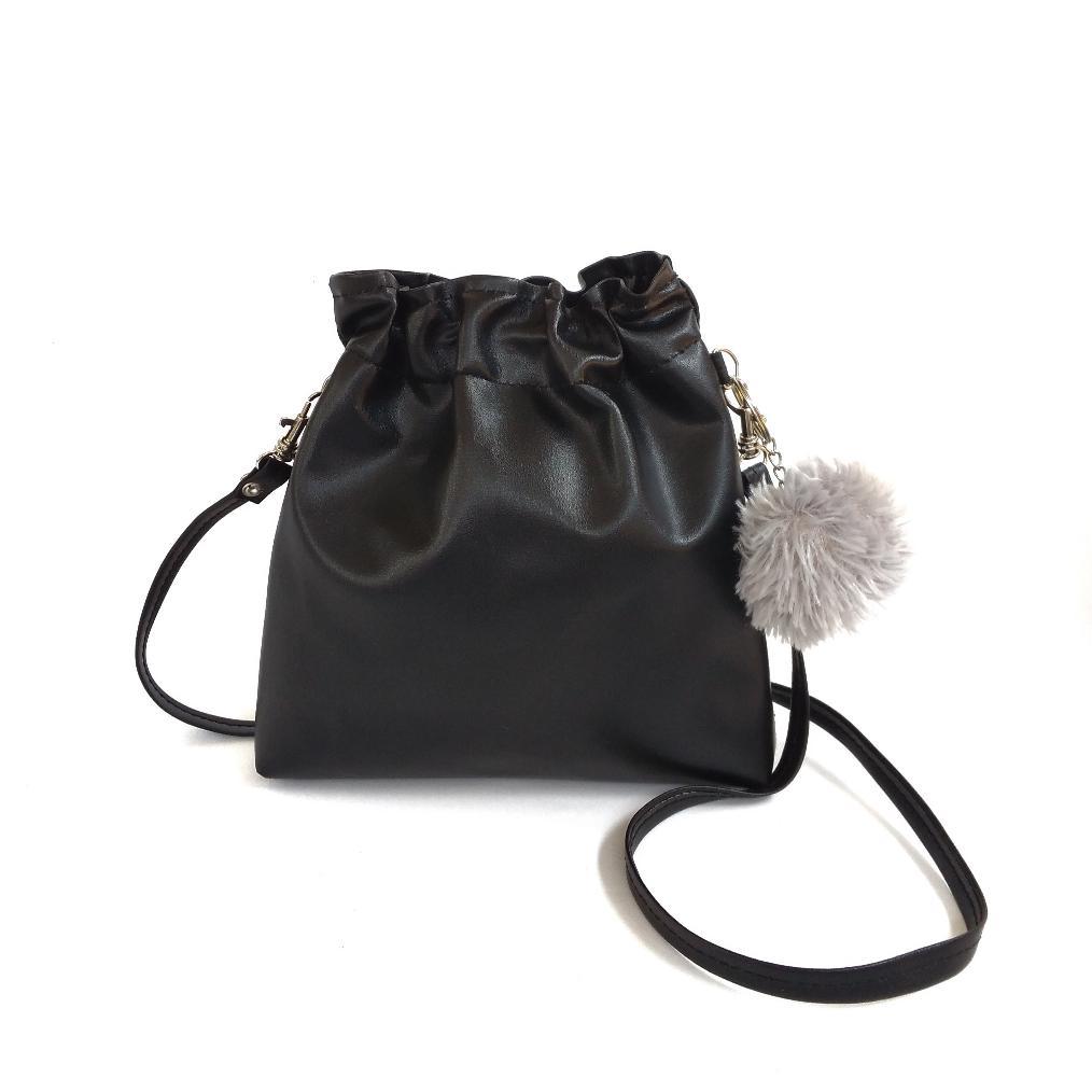 BEST SALE SLING BAG KERUT POMPOM - Tas Mini Selempang Wanita + Gantungan Bulu Pom Pom Lucu Murah