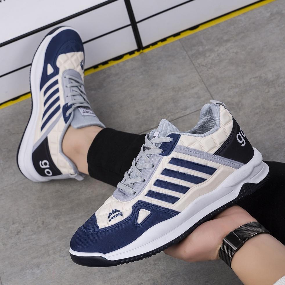 Best Seller Sepatu Sneakers Pria Cocok Untuk Olahraga Ringan Sepatu Casual Stylish Cocok Untuk Kerja