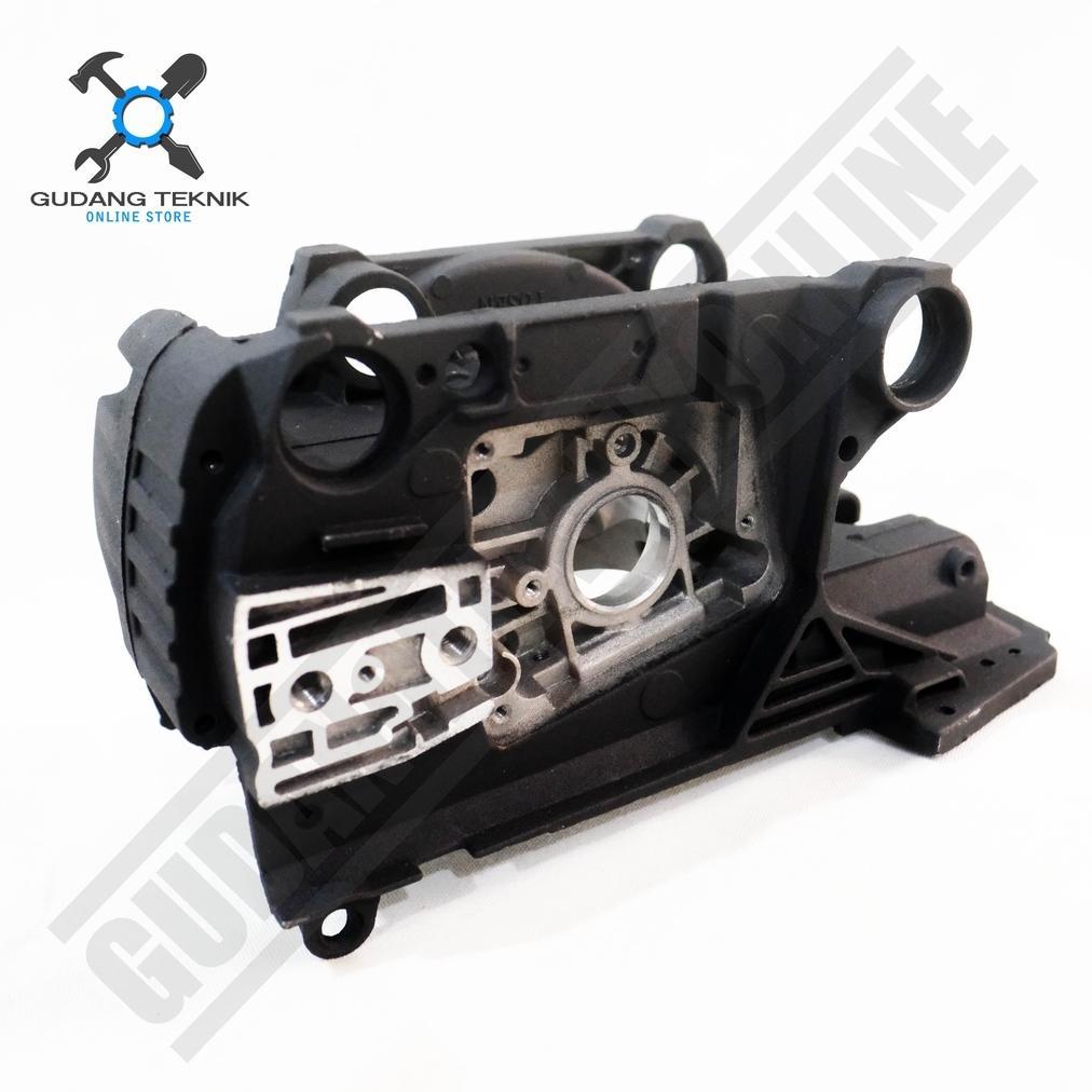 A18 Crank Case Chainsaw MAESTRO 6500 6500L / Crankcase Chain Saw MAESTRO 96943 - Sparepart Mesin Ger