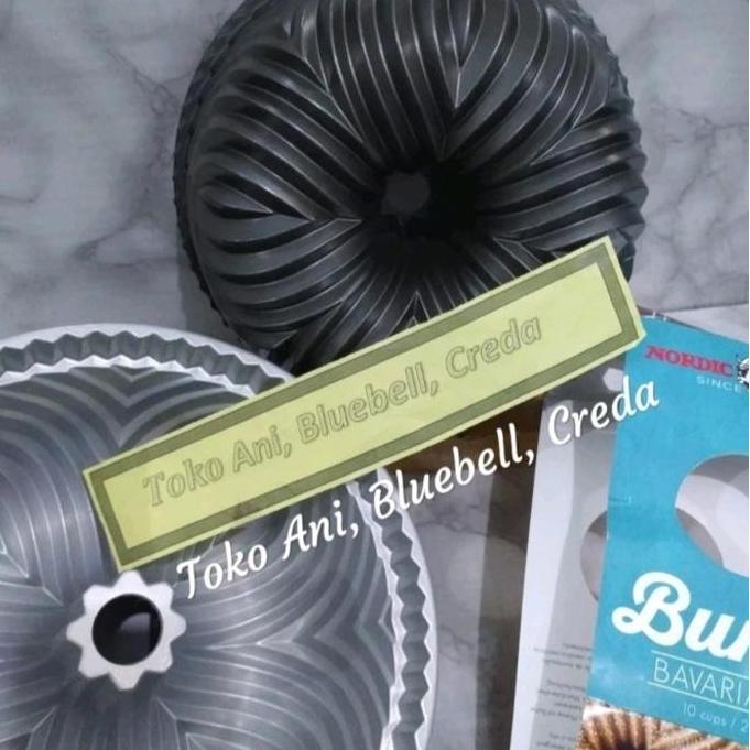 abrielmart- Nordic Ware Bavaria Bundt Pan 10 Cup. 23.5cm H 9.7cm ( 53624 ) Diskon