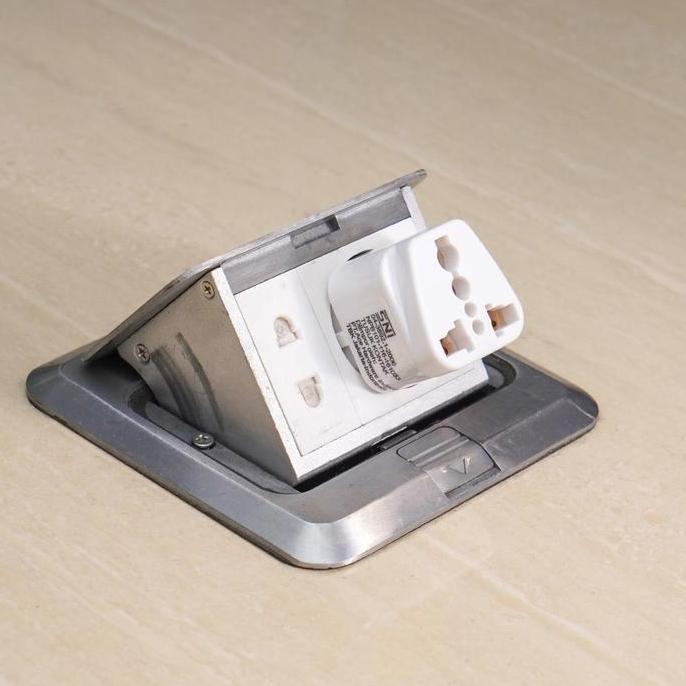AZKO Krisbow Steker Arde Adaptor Travel Tanpa Switch - Putih