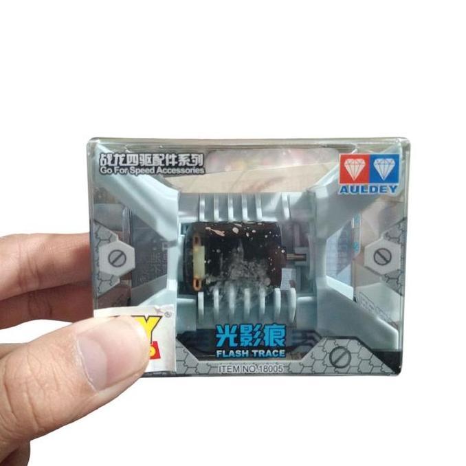 AULDEY 4WD 18005 DINAMO FLASH TRACE / DINAMO AULDEY GO FOR SPEED