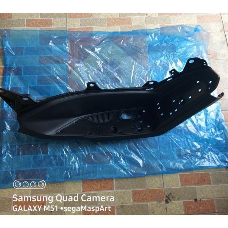 BOARD FOOTREST BORDWS PIJAKAN KAKI KANAN YAMAHA NMAX 2020 2021 B6H ORIGINAL