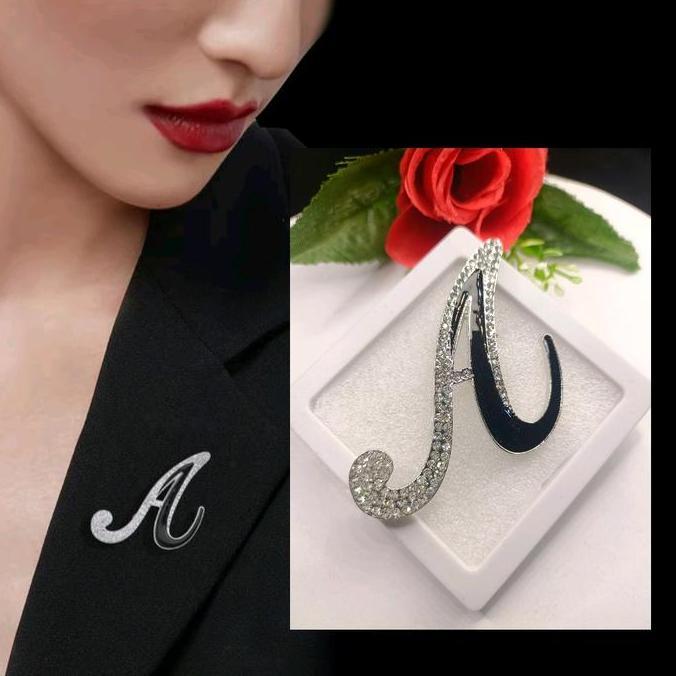New - Bros Pin Inisial / Bros Huruf Permata Premium