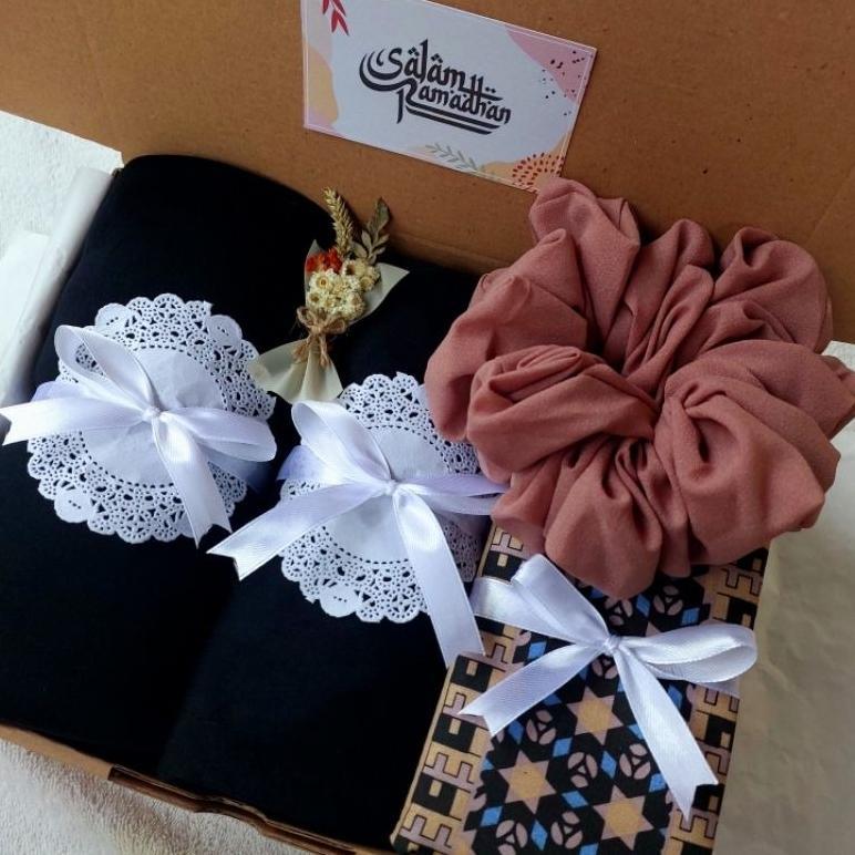 Diskon (Paket Mukenah) Paket Alat Sholat Cewek Wanita Hampers Muslimah Cewek Kado Ramadhan Gift Box 