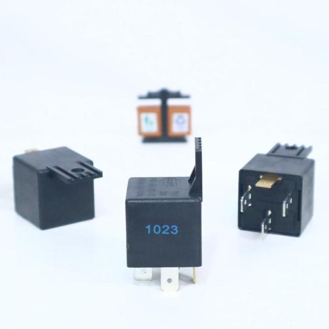 Pylo- Relay Hella Kaki 4 12V 30A - Relay Klakson Hella - Relay Lampu Hella