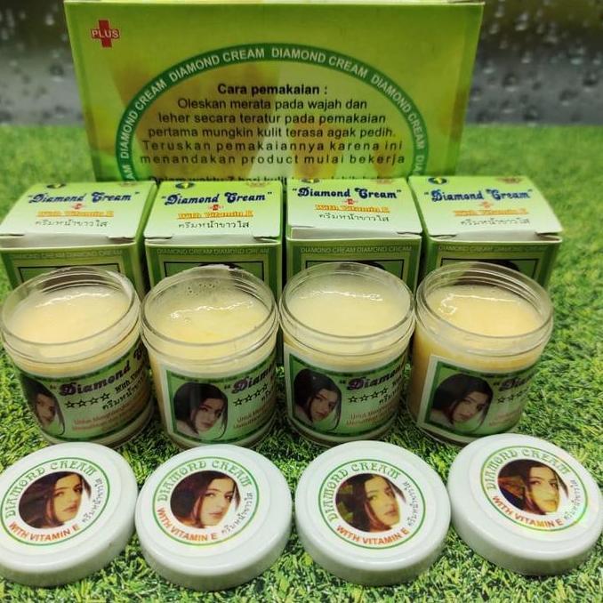 12 pcs cream SP Diamond tutup putih with viamin E
