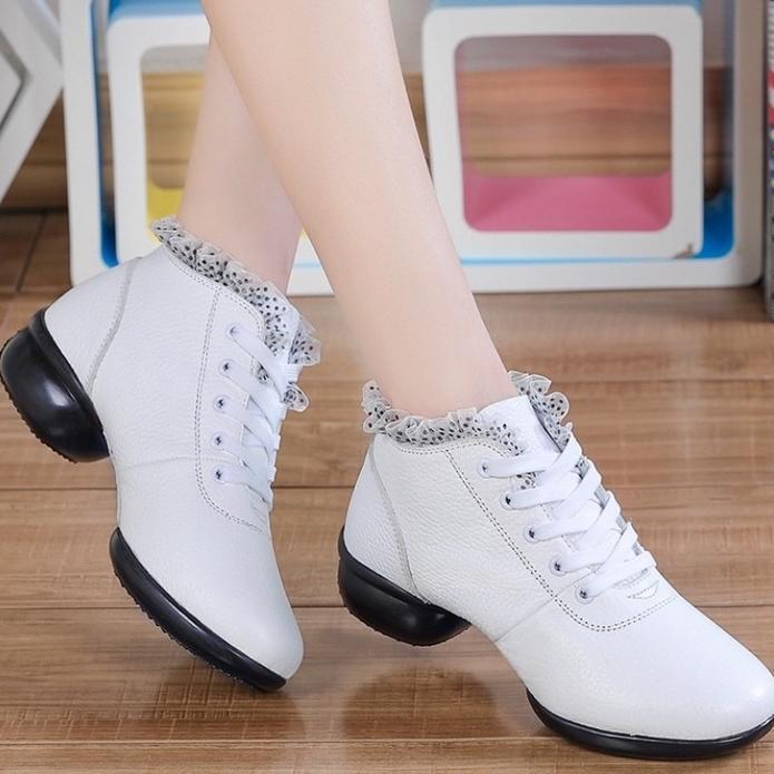 BESTPROMO Sepatu Dansa Latin/ Line Dance Semi Boots Renda sepatu bot wanita sepatu line dance wanita