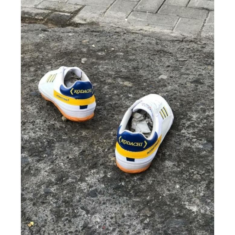 Big Sale Kodachi 8116 Original - Sepatu Joging - Sepatu Badminton - Sepatu Voli - Sepatu Sepeda - Se