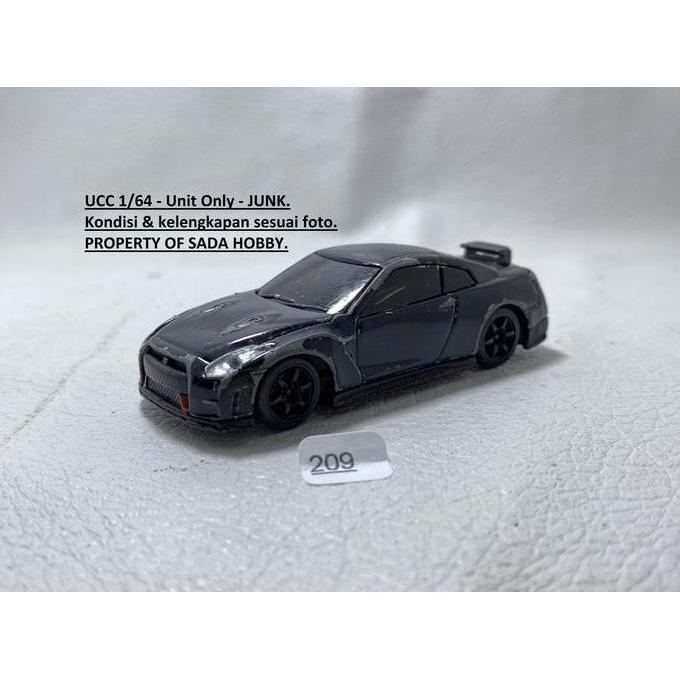 UCC 1/64 NISSAN GT-R NISMO R35 BLACK UNIT ONLY MIX99