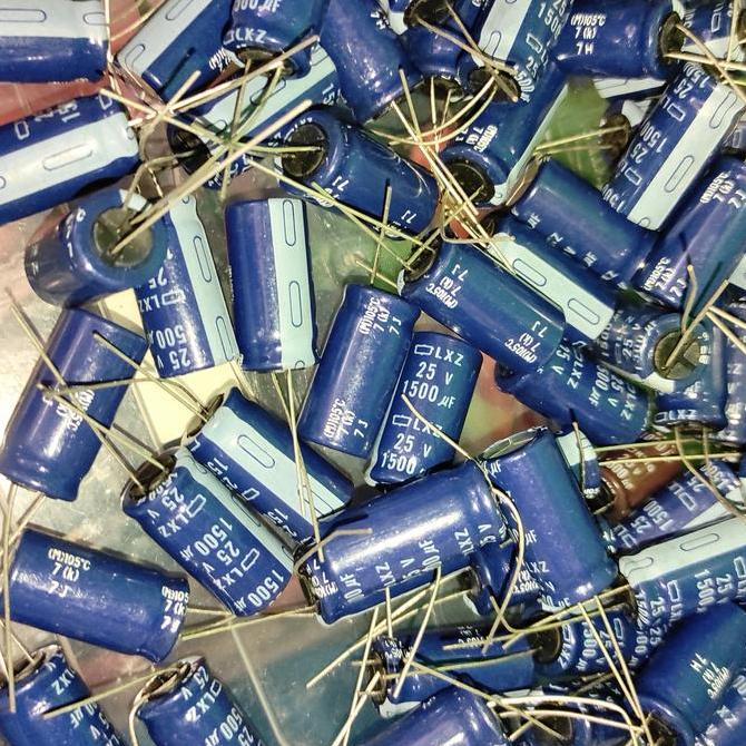 1500UF 25V 1500 1.500UF 1.500 25 ELCO CAPACITOR ELKO KAPASITOR POLAR PCMED
