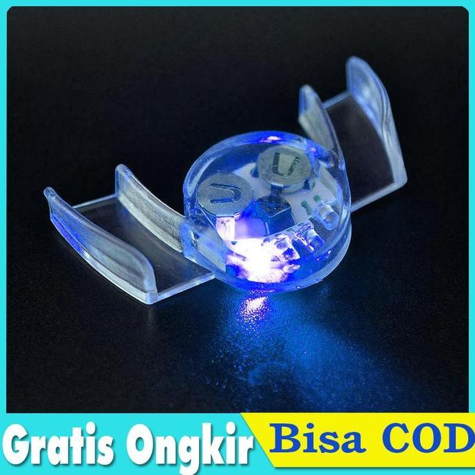MEND Mainan LED Kelip Kedip Gigi Mulut Teeth Lampu Halloween Tiktok