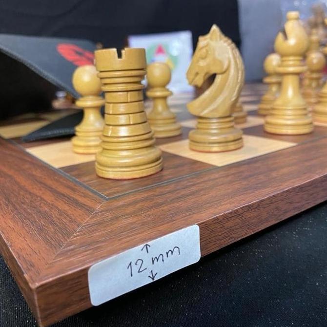 [ready] Catur Kayu Set Premium Papan Non Lipat Bidak Standar PERCASI Bagus Top Board