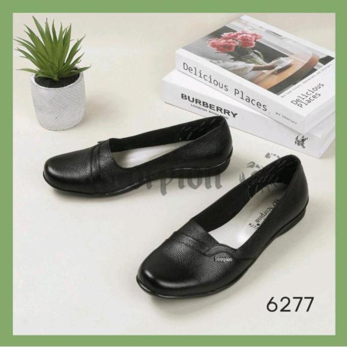 Scorpion Sepatu Kulit Pantofel Wanita Flat Shoes 6277