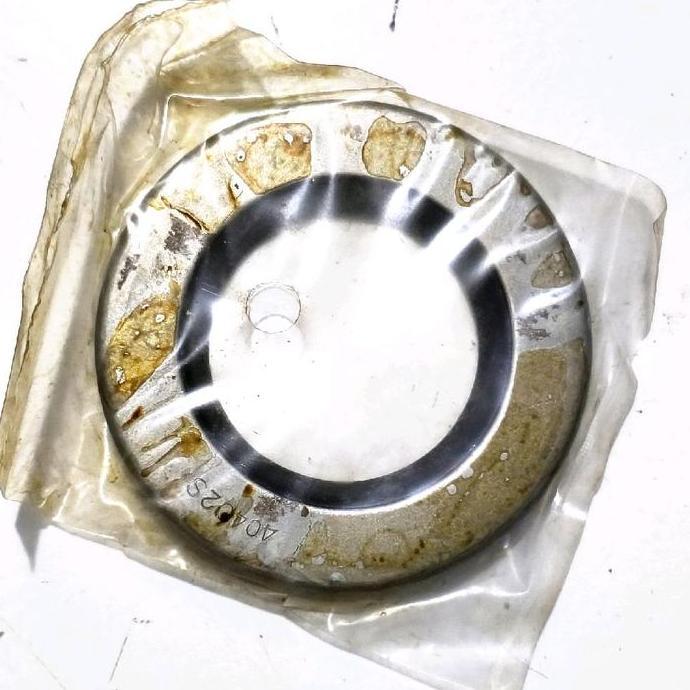 SEAL RODA BELAKANG DALAM JEEP WILLYS CJ3 CJ5 CJ6 40402 TERBARU