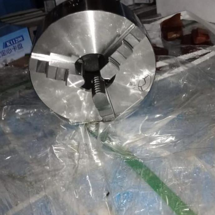 Chuck Bubut 8 Inch 3 Jaw Yiyuan Baru Terbaru 