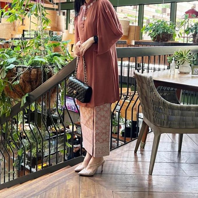 Lausboutique-Tunik Maisa-Seri 1222 (Hanya Tunik)