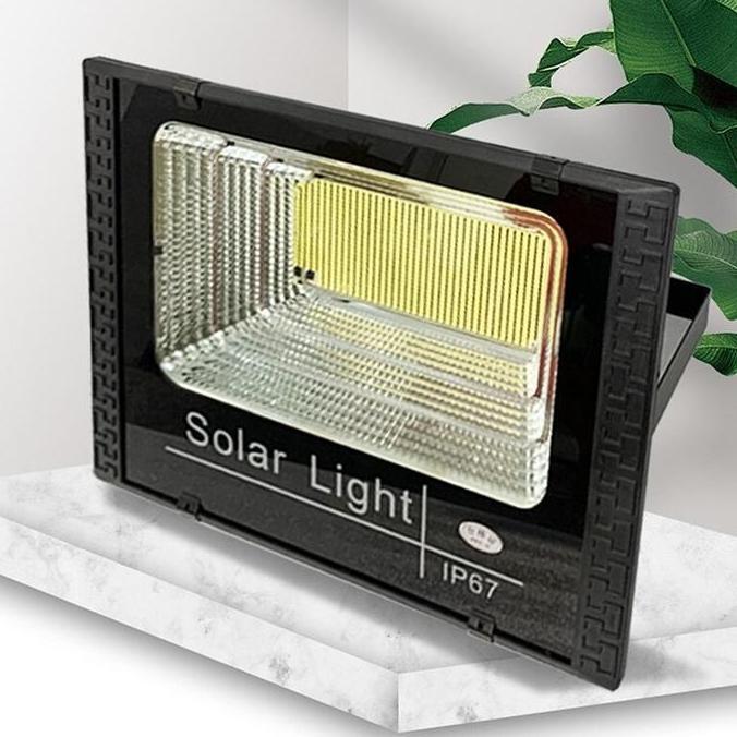 PLOMAT Lampu LED Solar Panel Outdoor Light IP67 Cool White 25W 1000mAh