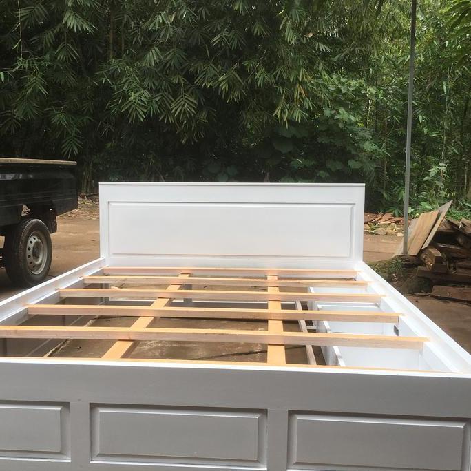 Terlaris Dipan Laci Ukuran 160X200 Cat Putih