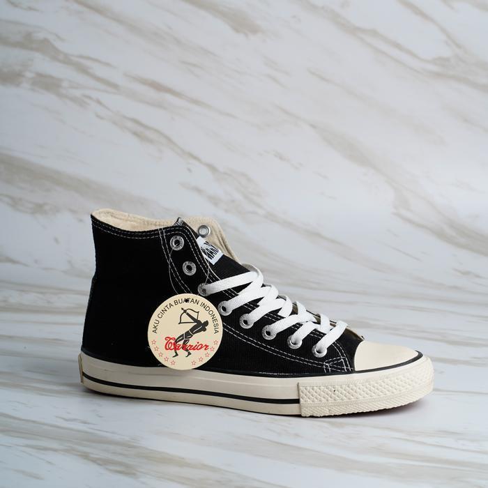 Bisa Cod - Warrior Sparta High Black White Sepatu Sneakers Warrior Original Sepatu Sekolah Hitam Put