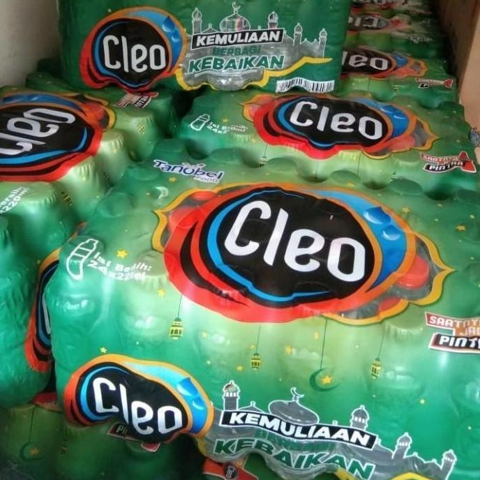 Air Minum "Cleo" 220 ml botol mini