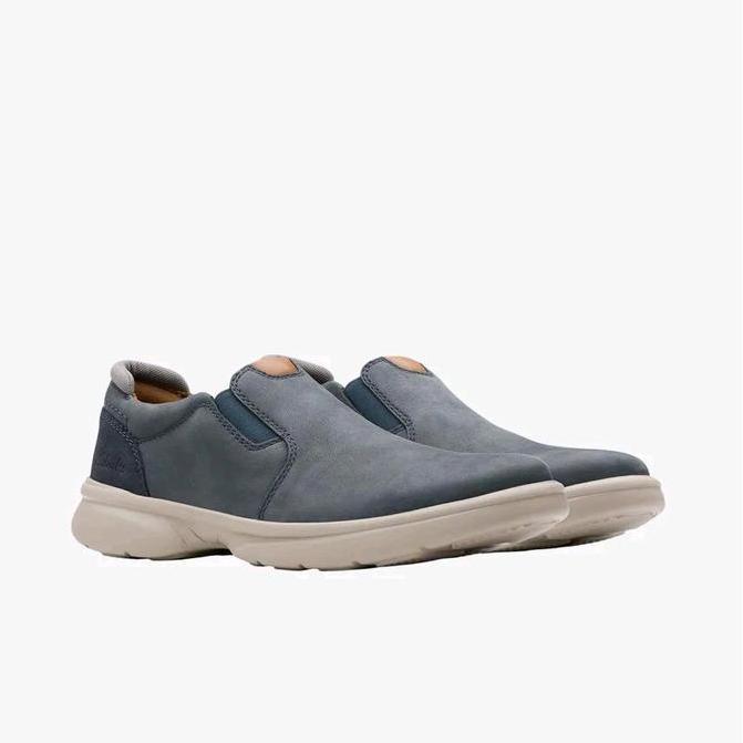 Ready CLARKS Bradley Ease Original Sepatu Slip On Pria Nubuck Leather