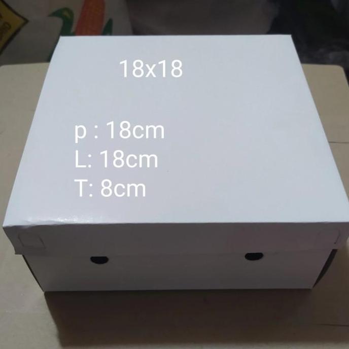 Dus Besek UK 18x18 Putih Polos