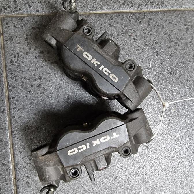 BEBAS ONGKIR - Kaliper Tokico 4 piston 4 piston sepasang kiri kanan new model radial