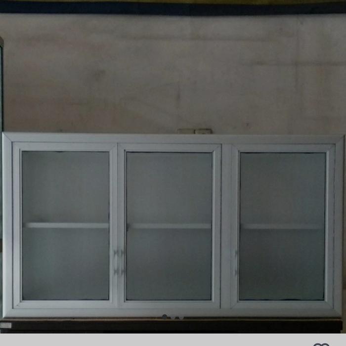 LEMARI DAPUR ATAS/LEMARI GANTUNG 3 PINTU) RAK GANTUNG 3 PINTU/KITCHEN