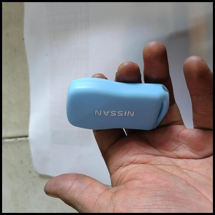HOT DEAL COVER REMOTE KONCI / SLIKON KONCI / KONDOM KONCI BIRU GRAND NISSAN LIVINA 