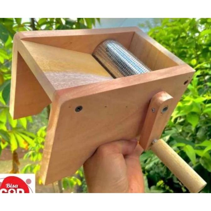 Mesin Parutan Kelapa Manual