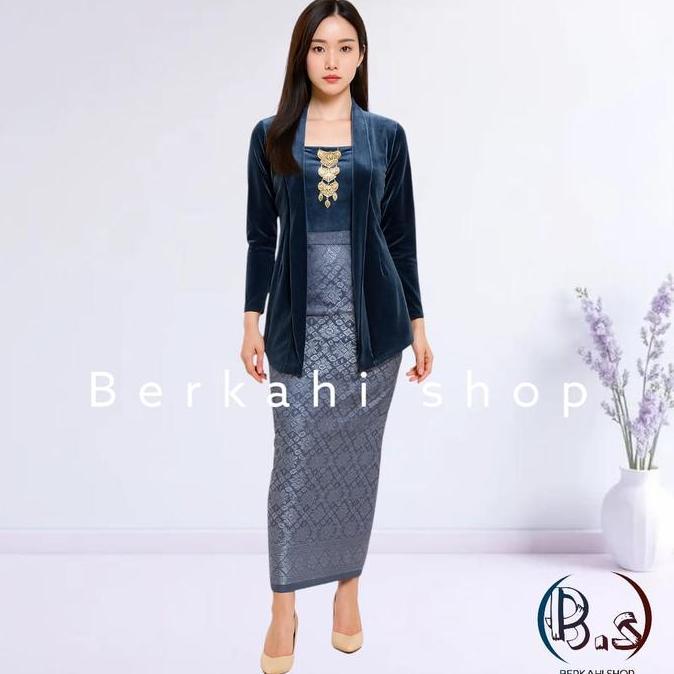 Berkahi Shop Setelan Kebaya Kutubaru Bludru Rok Songket Biru Elegan untuk Penampilan Memukau NS