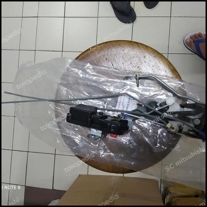 HOT DEAL DOORLOCK PINTU MITSUBISHI KUDA KANAN IMITASI 