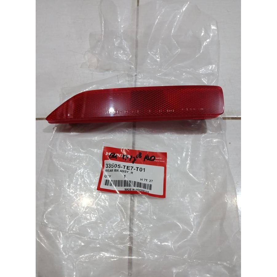 Reflektor Bumper Belakang Mobilio Rs