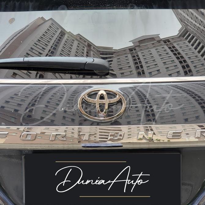 Emblem Logo Black Chrome Toyota Fortuner Vrz Belakang