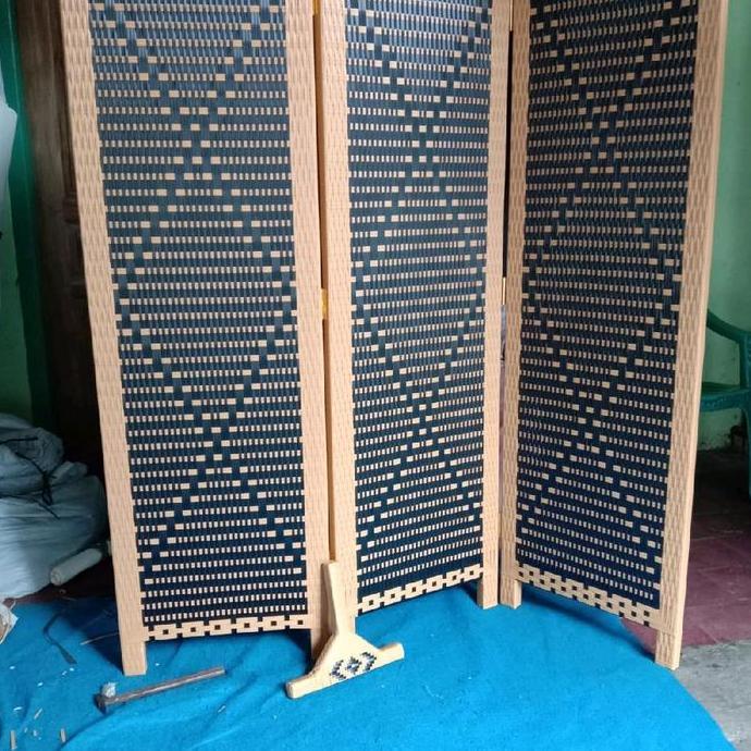 Ready COD Partisi Sketsel Screen Penyekat Pembatas Ruangan lipat portable rotan sintetis 3 daun pint