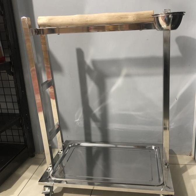 BOX TRAVEL PARROT MACAW BLUE AND GOLD SCARLET GREENWING DLL