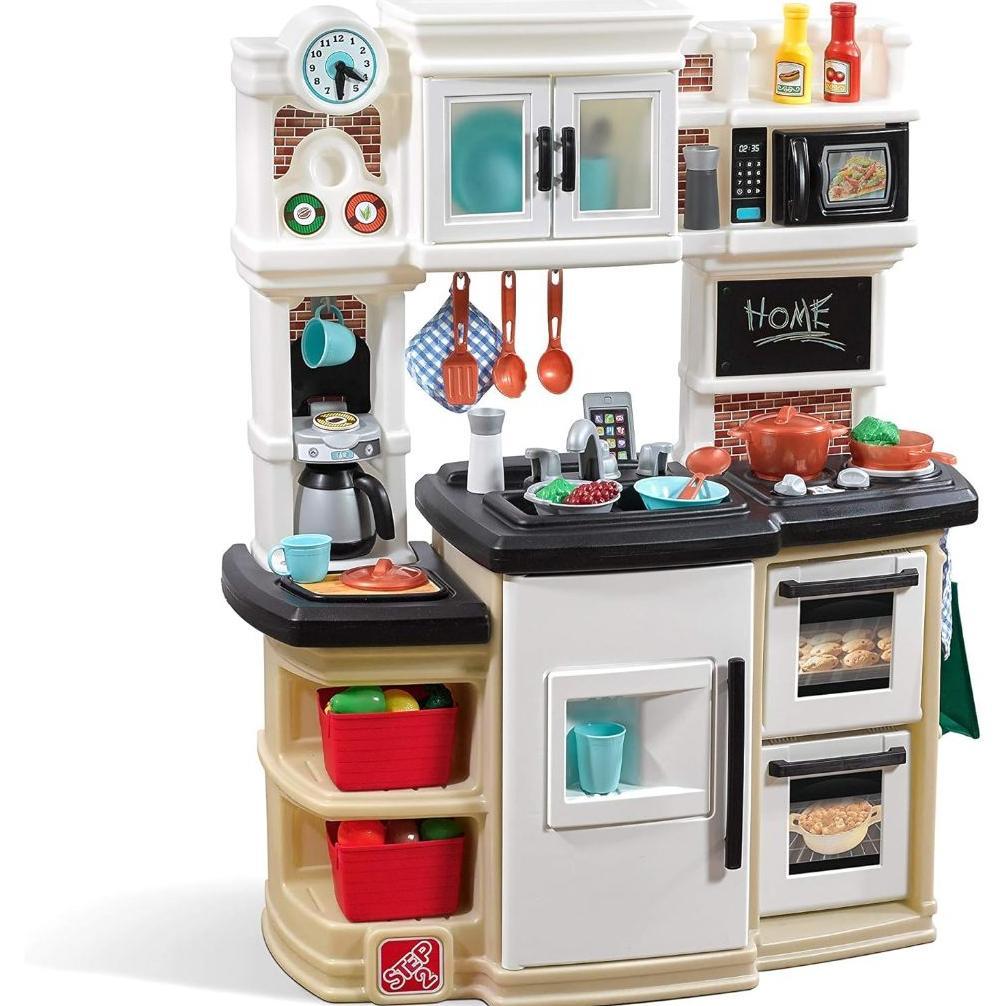 Step2 Great Gourmet Kids Kitchen Playset, Indoor/Outdoor Kitchenette,