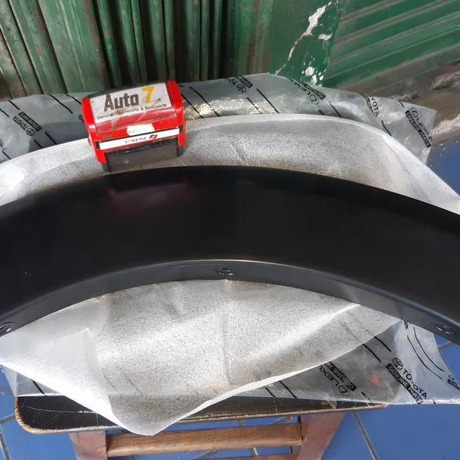 Over Fender Depan Tengah Kiri Kanan Rush Terios 2015-17 Original